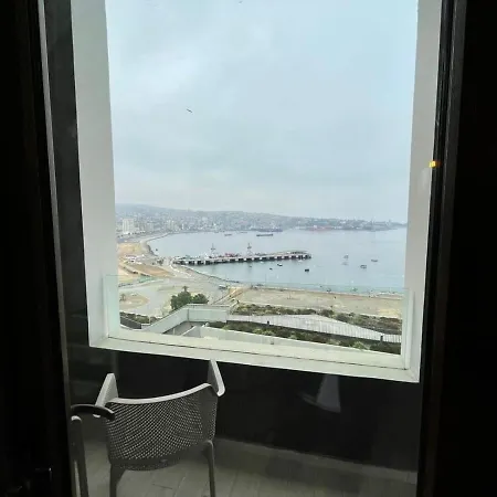 Hom I Lujoso Loft Con Mejor Vista De Valparaiso, Parking Exterior photo